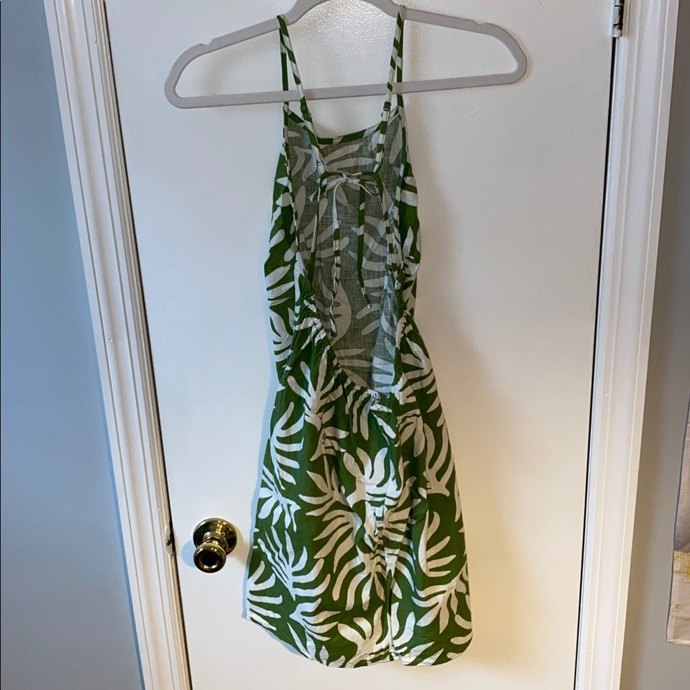 Leaf Pattern Dress - Picture 4 of 9
